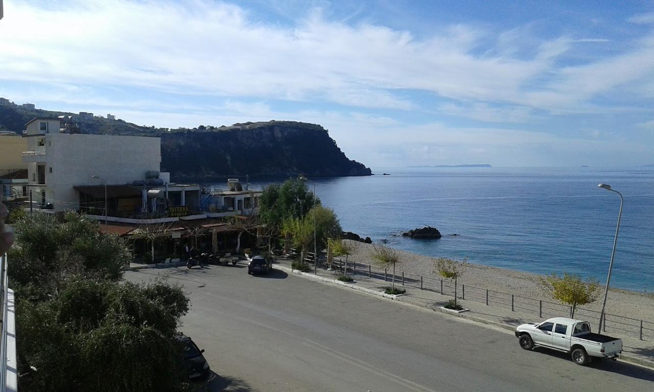 Hotel Prinos 2*