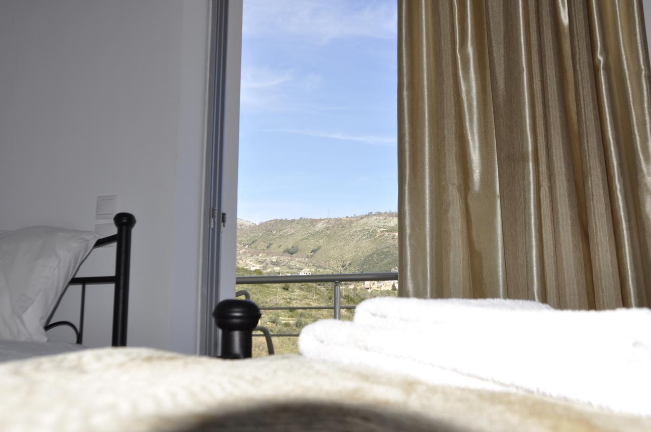 Prinos Hotel 2*
